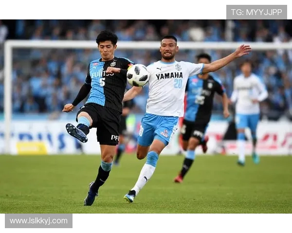 韩K联焦点战李东炅建功光州两球被判无效最终一比一战平金泉尚武